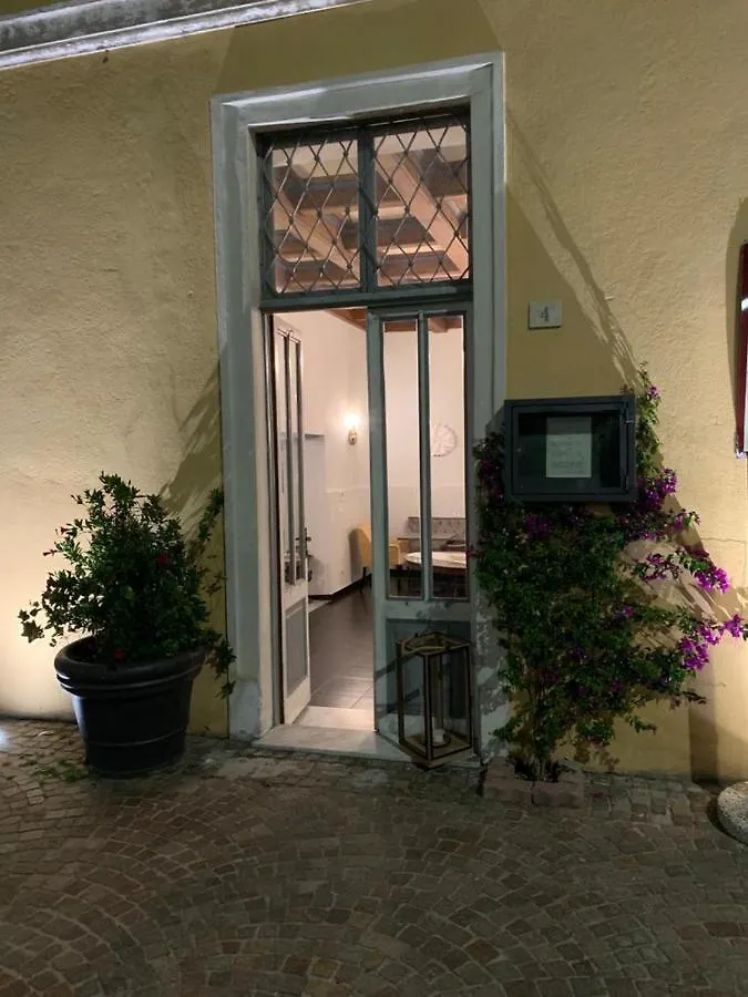 Hotel Relais Real Collegio Noli 3*,  Italia