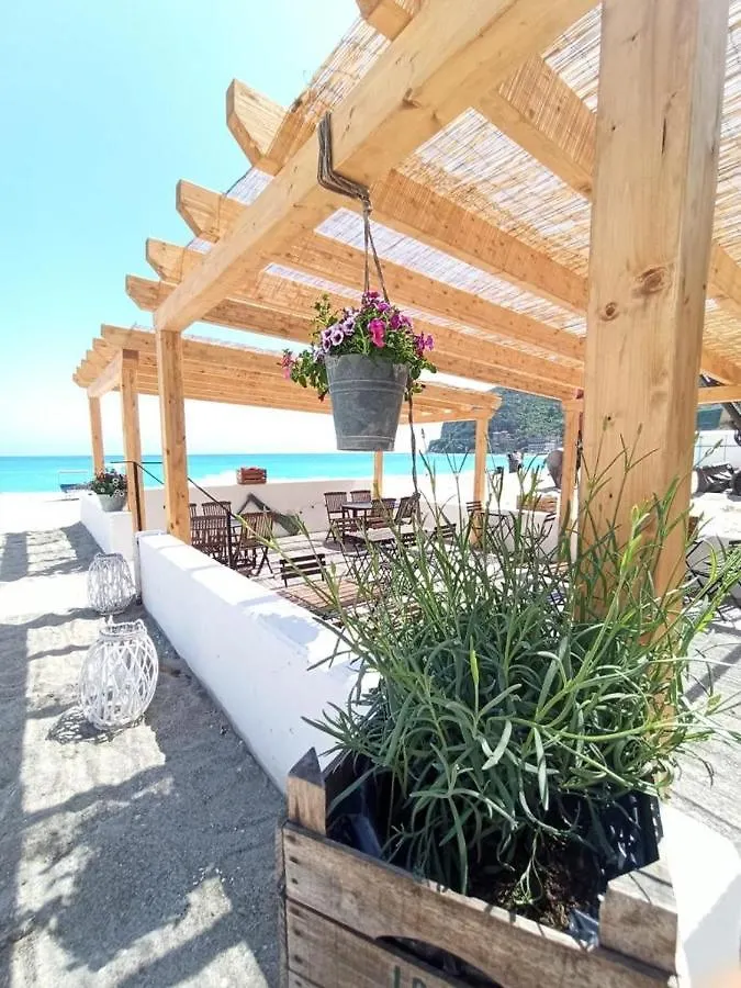 Hotel Relais Real Collegio Noli 3*,