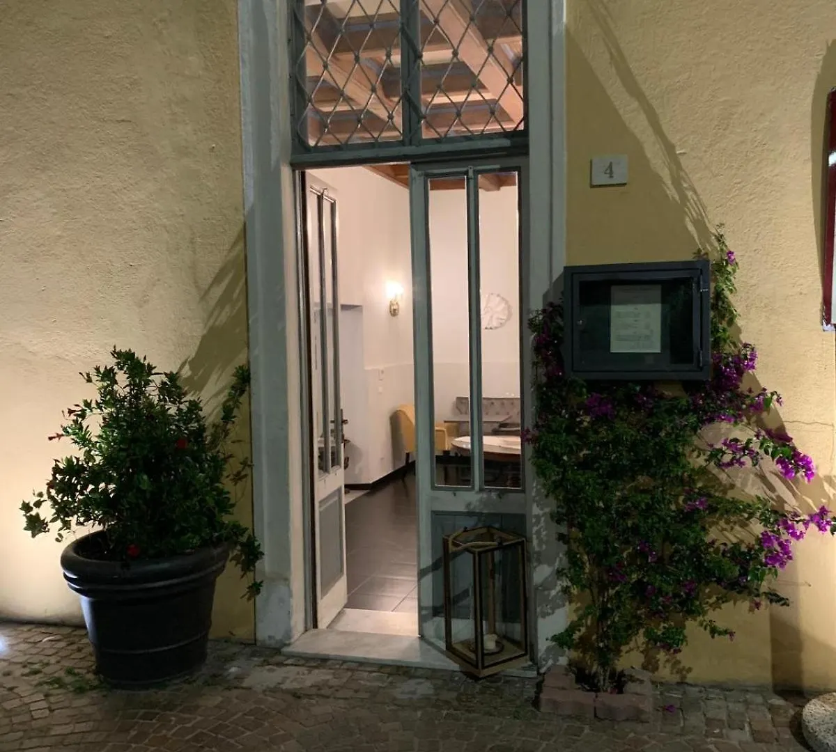 Hotel Relais Real Collegio Noli Italia