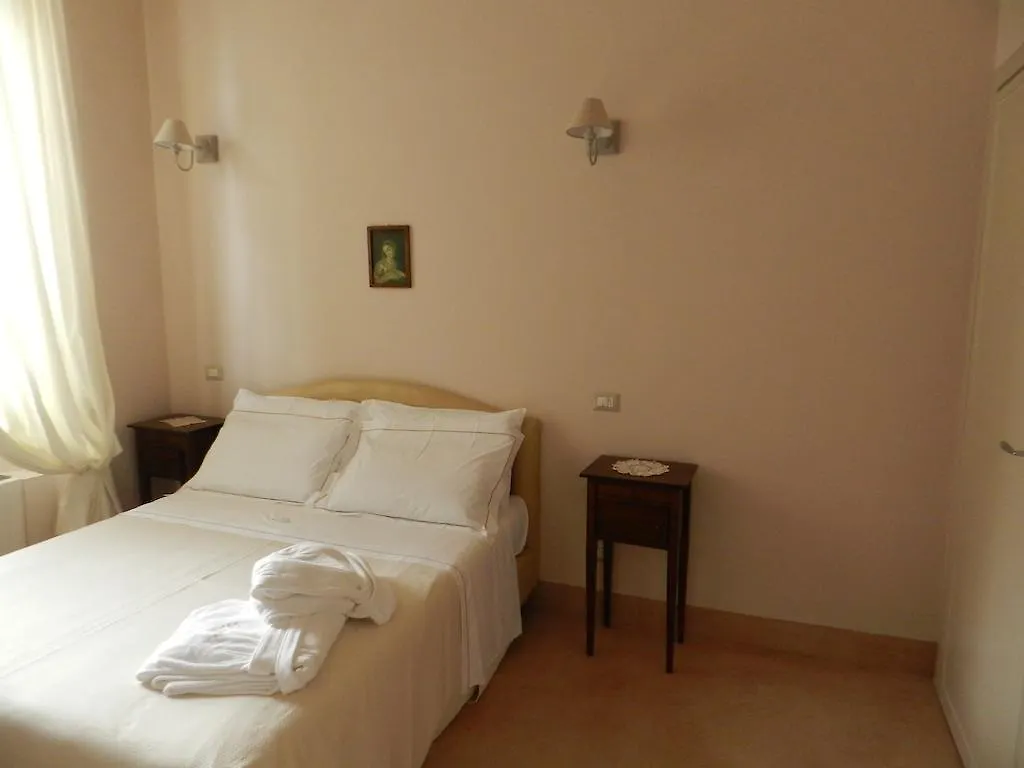 Hotel Relais Real Collegio Noli